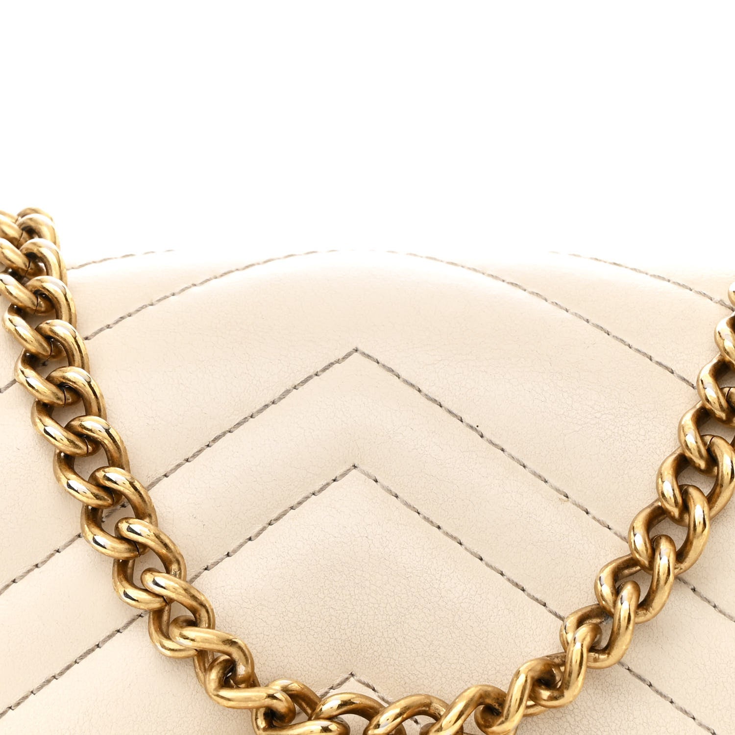 Gucci Calfskin Matelasse GG Marmont Chain Wallet Mystic White 10 of 17