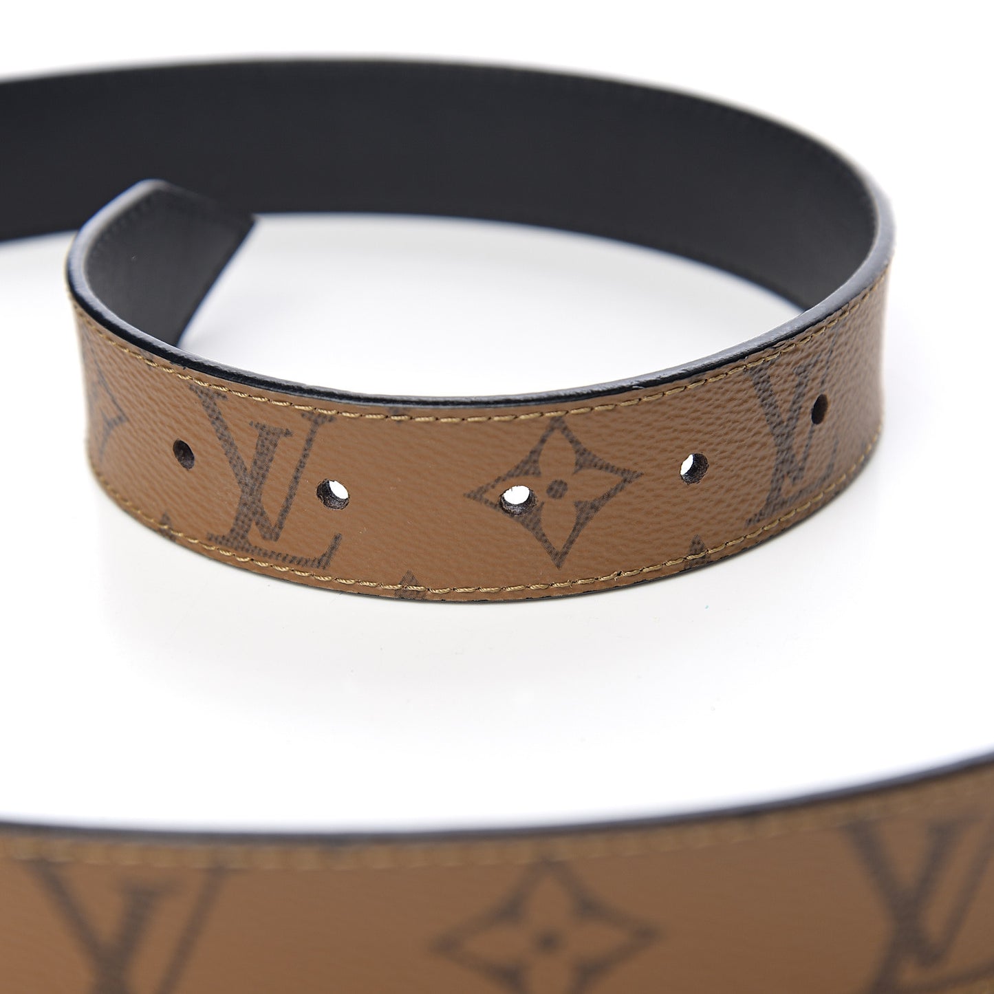 Monogram Essential V 30 MM Belt 90 36