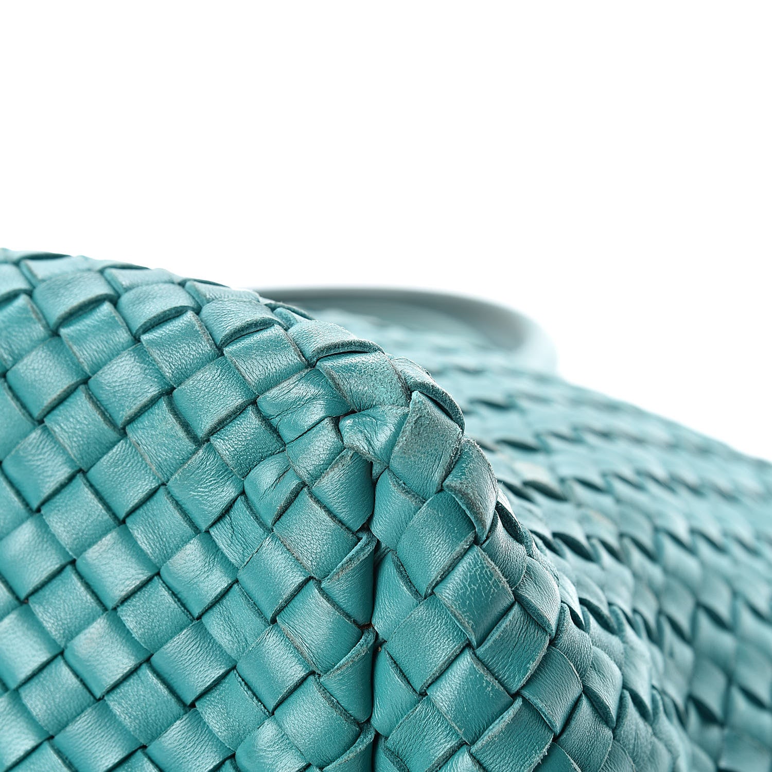 Bottega Veneta Nappa Intrecciato Medium Cabat Lagoon 10 of 28