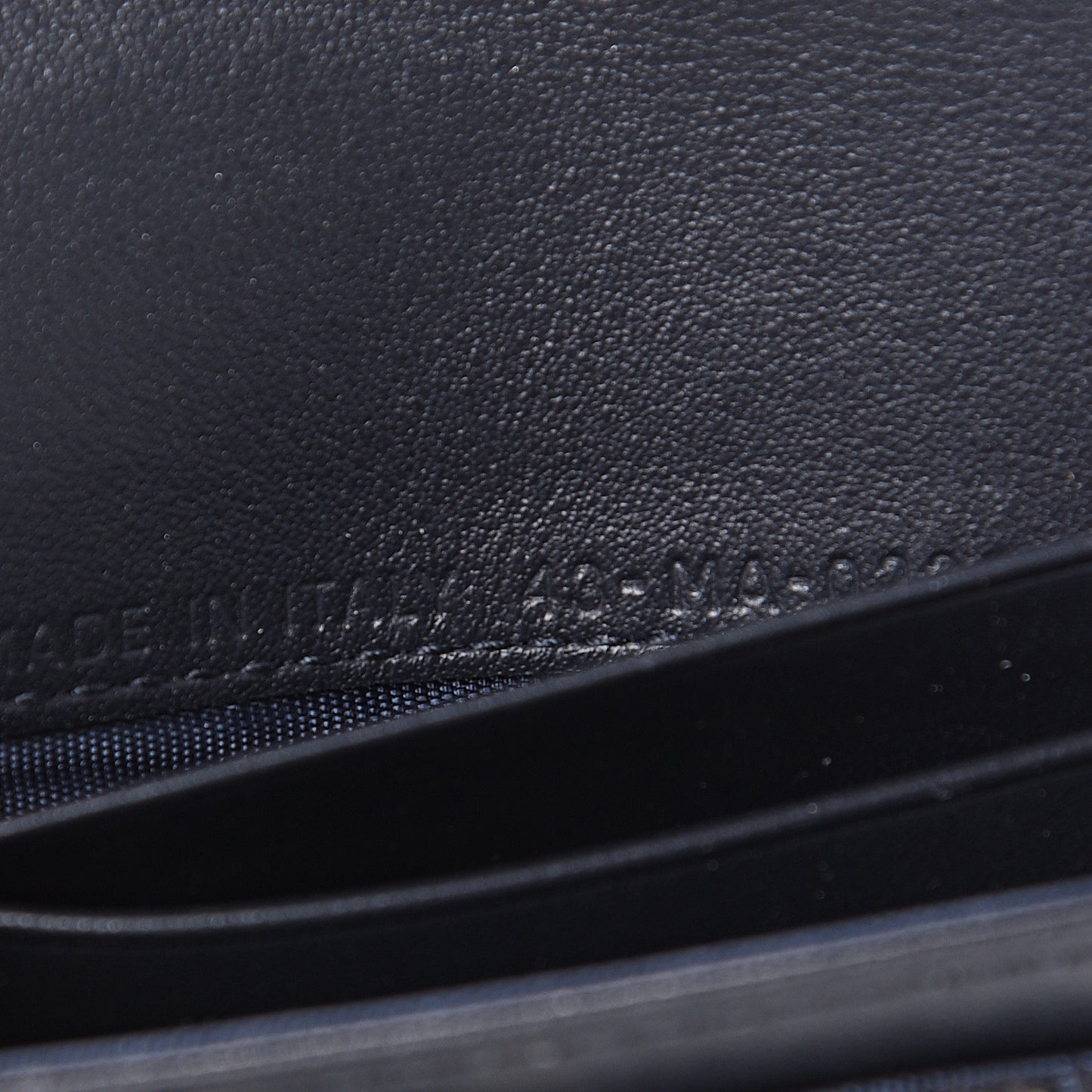 Oblique Saddle Card Holder Blue