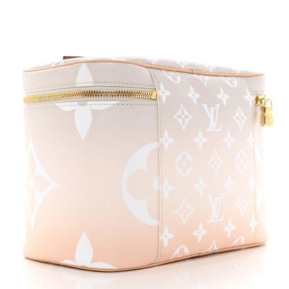 Louis Vuitton Monogram Giant By The Pool Nice BB Brume 3 of 6