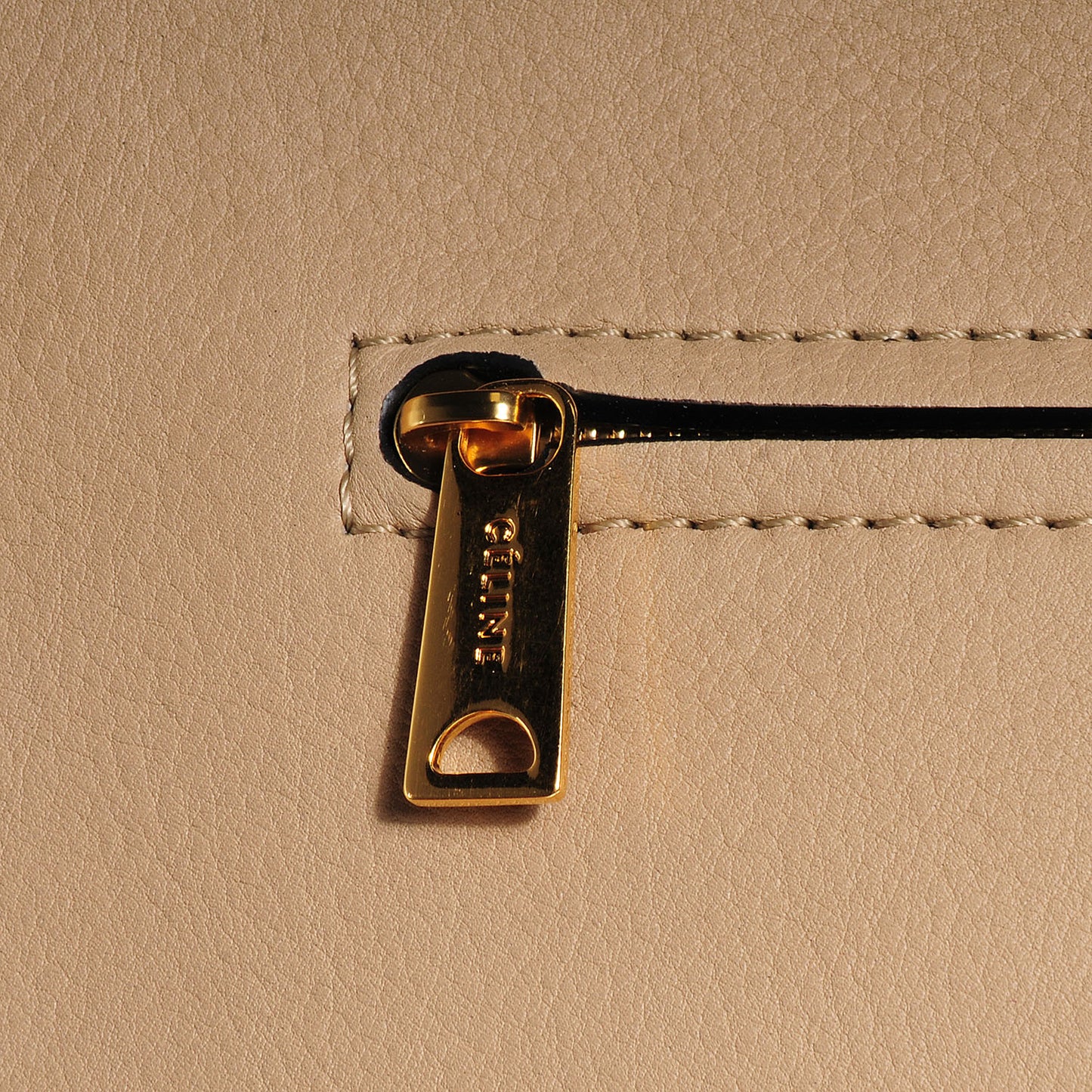 Calfskin and Suede Large Trapeze Dune