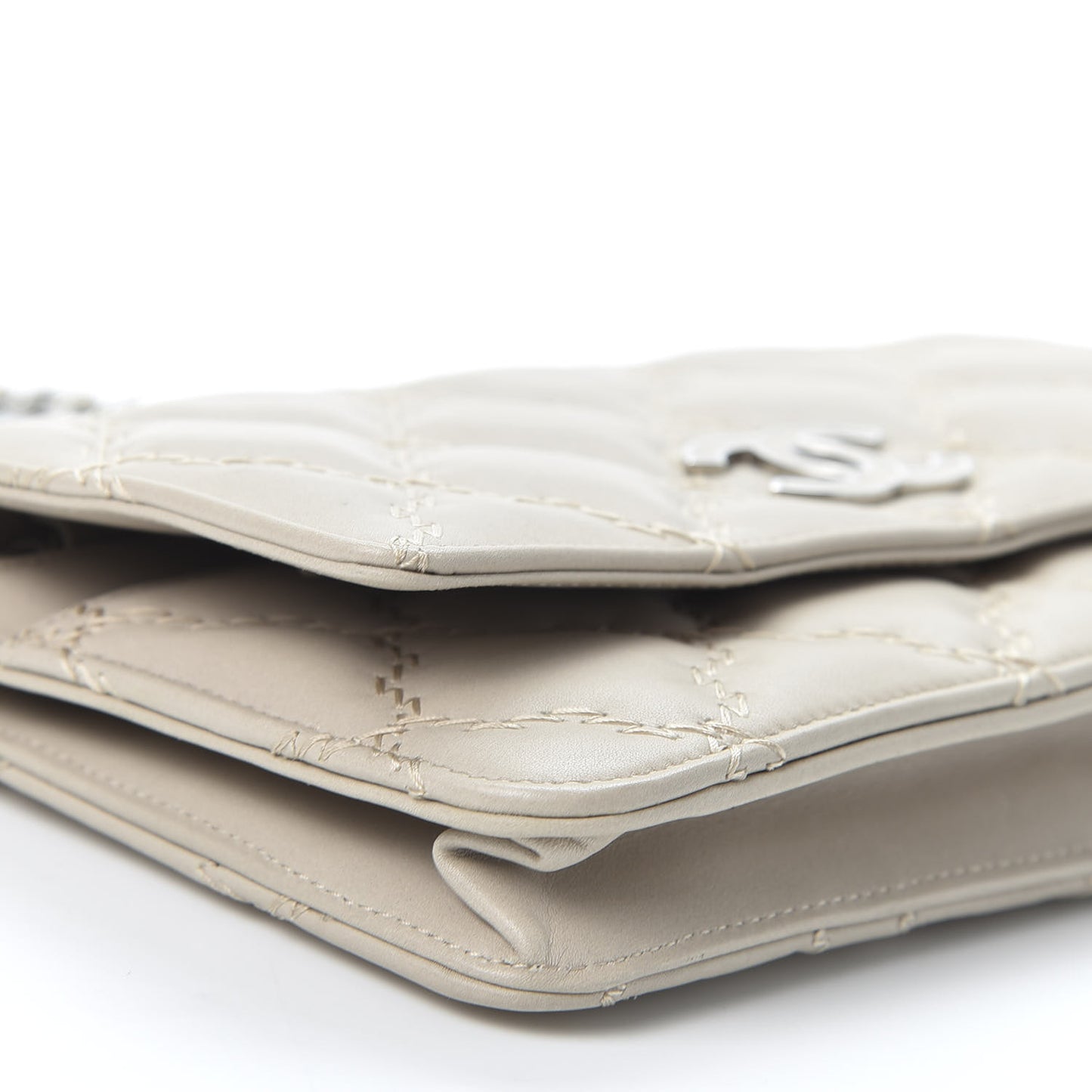 Calfskin Double Stitch Hamptons Wallet On Chain WOC Grey