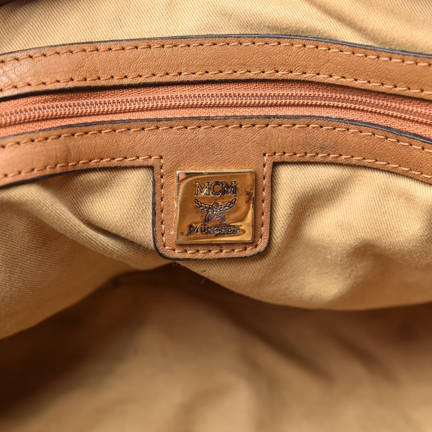 Visetos Medium Essentials Shopper Tote Cognac