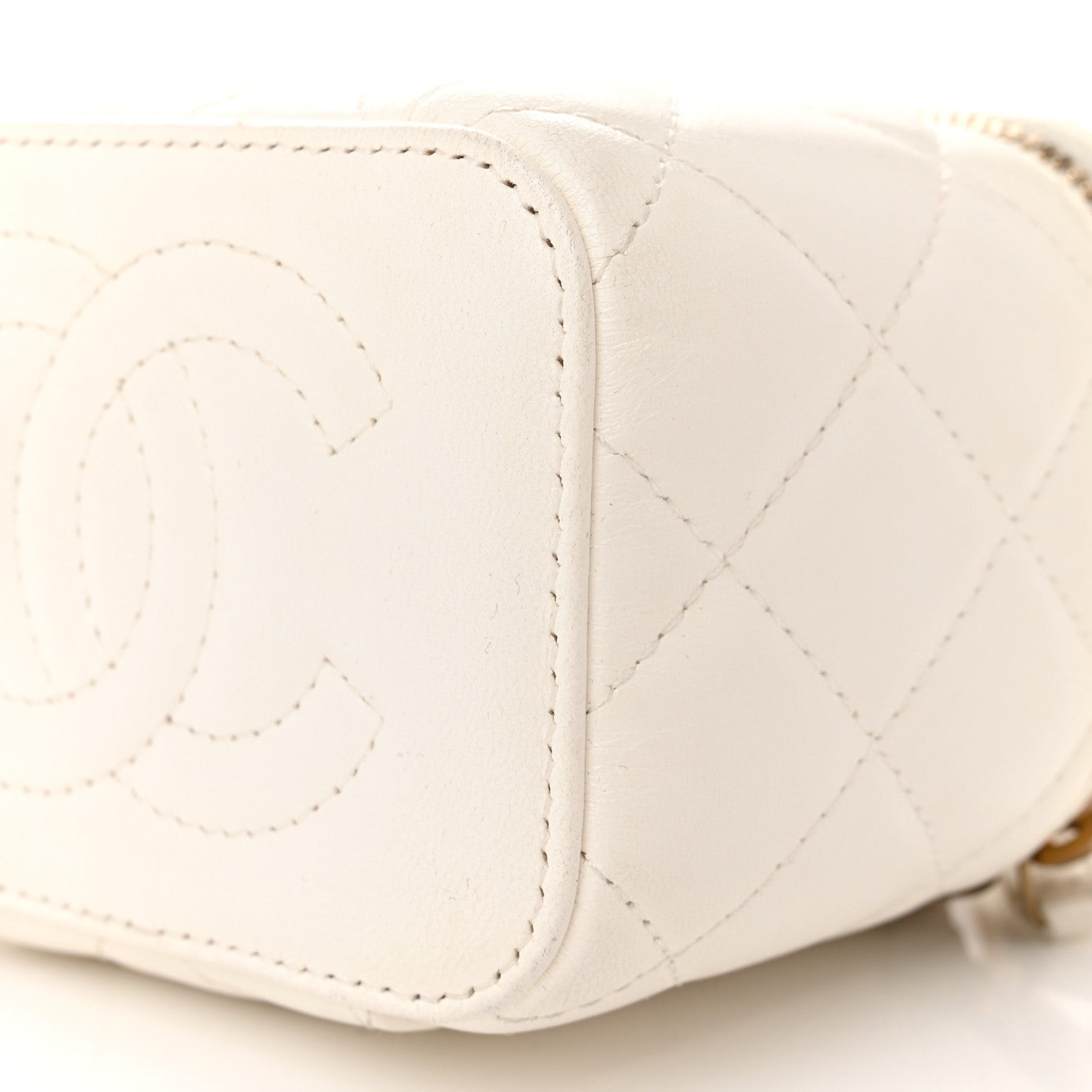 Chanel Lambskin Quilted CC Mini Vanity Case With Chain White 10 of 11