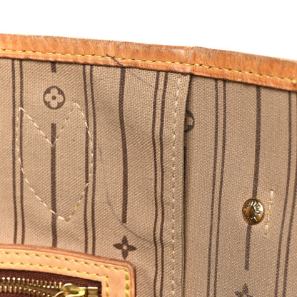 Louis Vuitton Monogram Neverfull MM 10 of 10