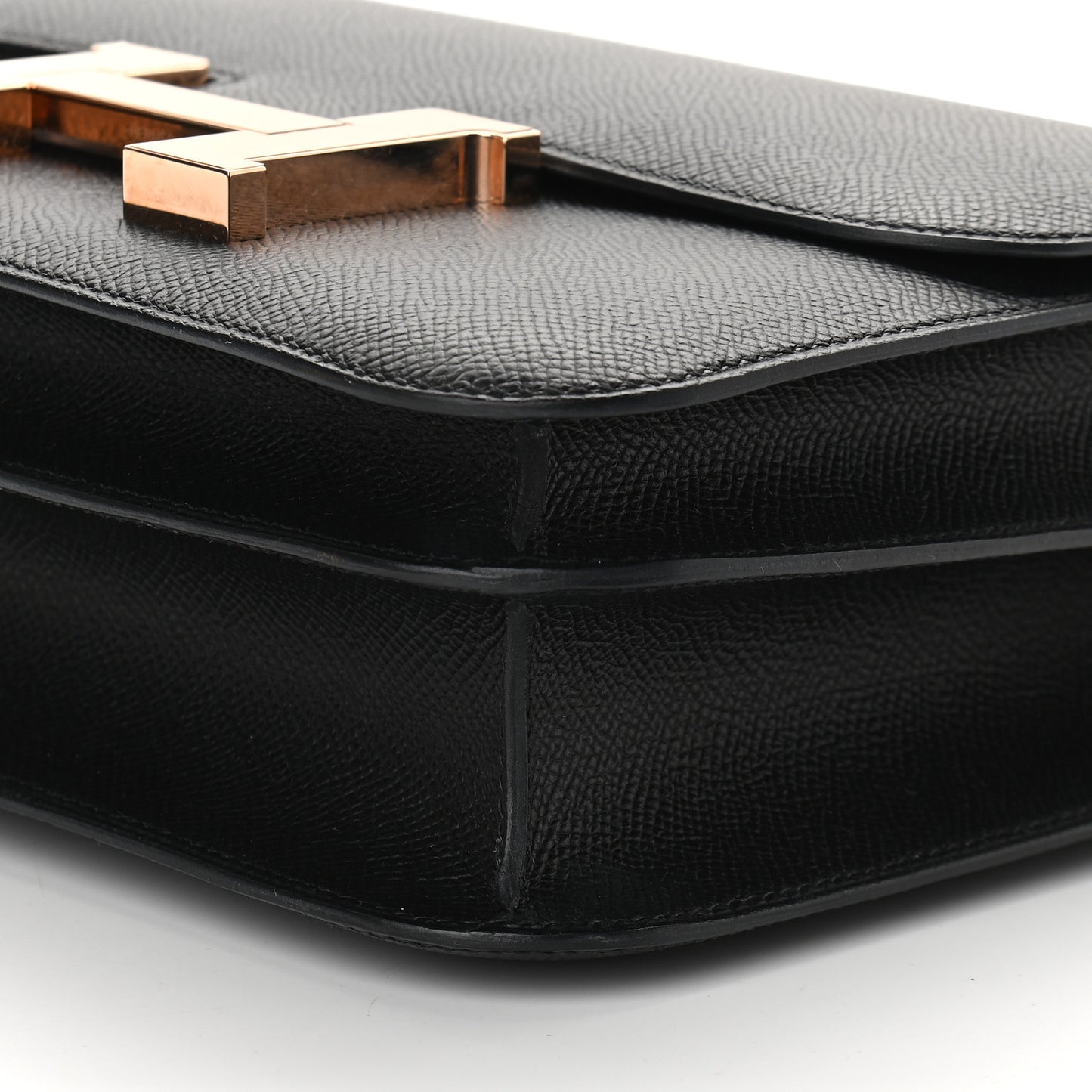Epsom Constance 24 Black
