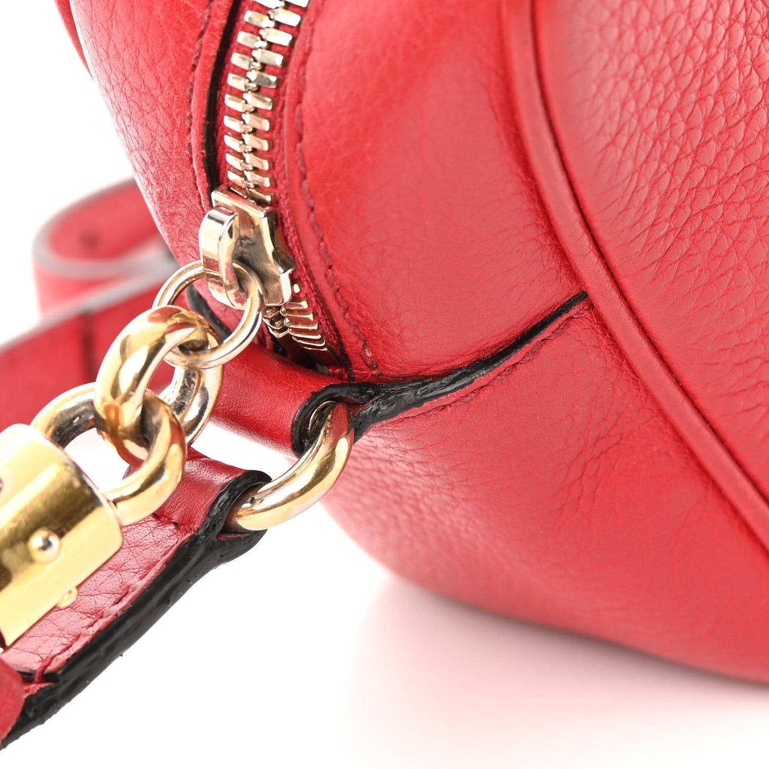 Gucci Pebbled Calfskin Small Soho Disco Bag Tabasco Red 14 of 17
