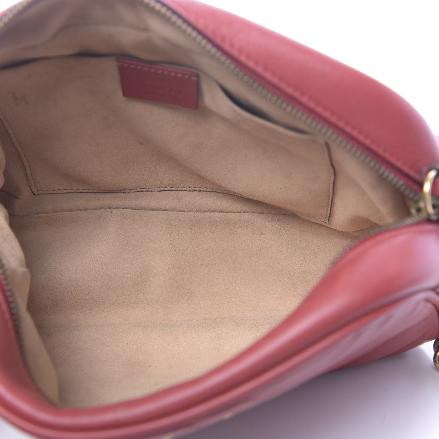 Calfskin Matelasse Small GG Marmont Chain Shoulder Bag Hibiscus Red