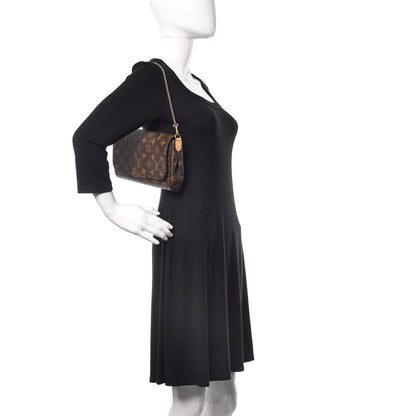 Louis Vuitton Monogram Favorite MM 2 of 10