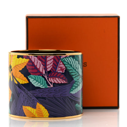 Hermes Enamel Printed Mega Wide Les Perroquets Bracelet 65 Vie D Artiste 6 of 6