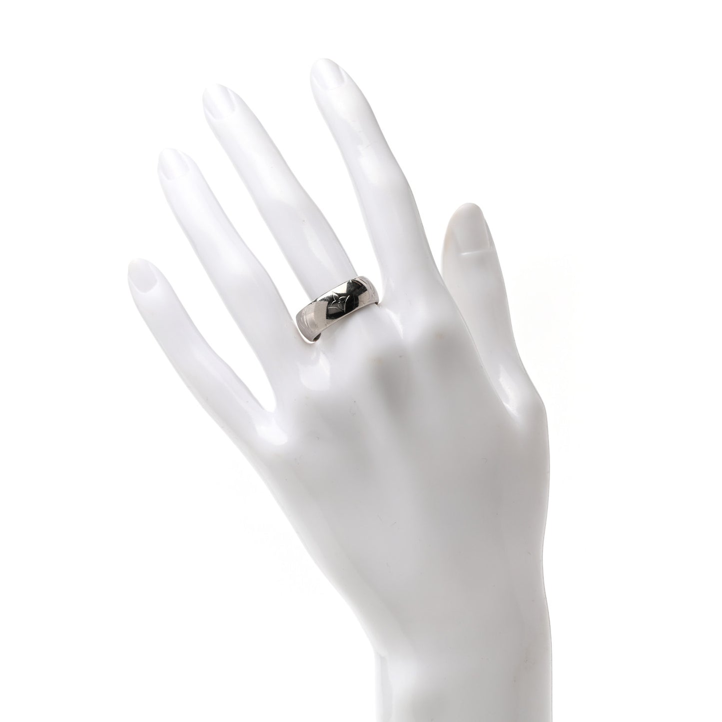 Zamac Palladium Monogram Ring M 60 9 Silver