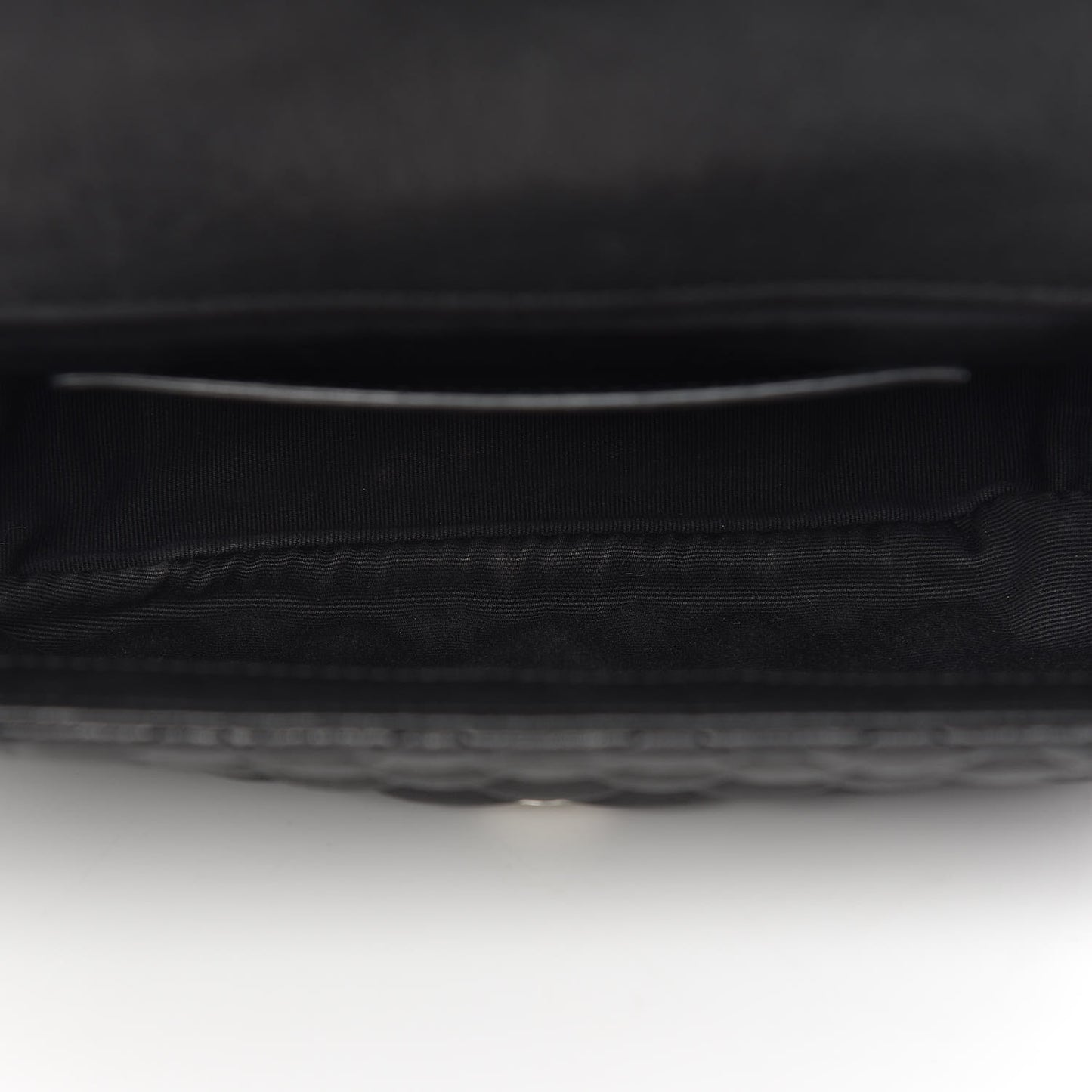 Sheepskin Tri-Quilt Monogram Medium College Bag Black