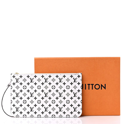 Louis Vuitton Monogram Giant Neverfull MM GM Pochette White 7 of 7