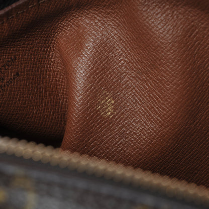 Louis Vuitton Monogram Papillon 26 9 of 10