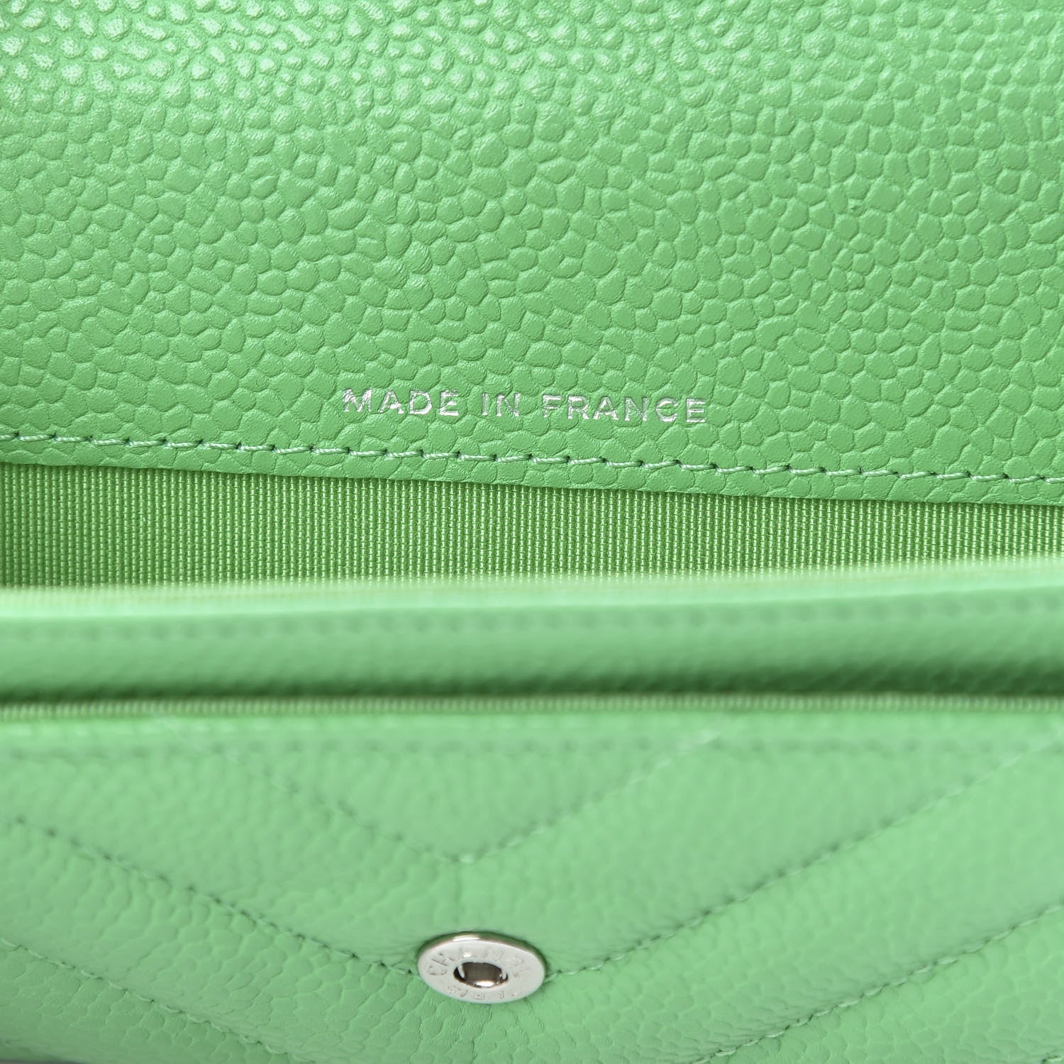 Chanel Caviar Chevron Quilted Flap Card Holder Green 7 of 9