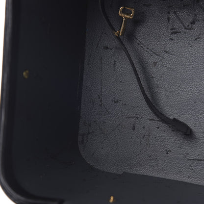 Louis Vuitton Epi Train Case Black 16 of 23