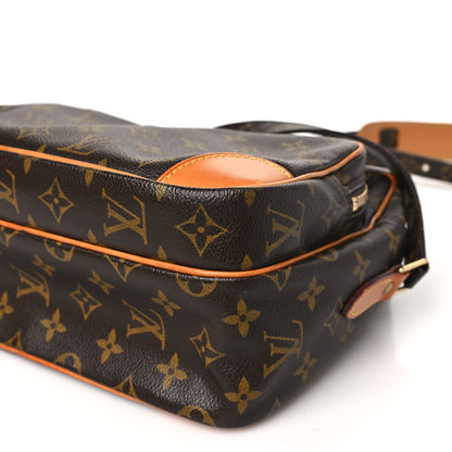 Louis Vuitton Monogram Nil 28 9 of 9