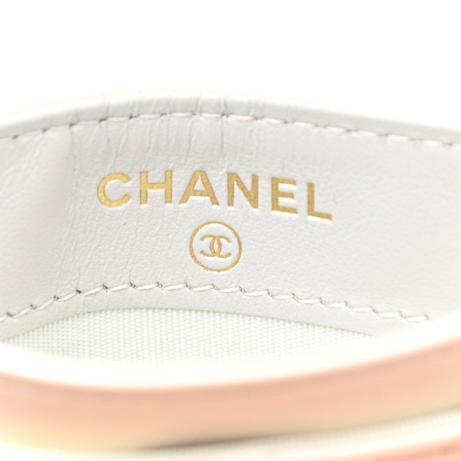 Chanel Iridescent Calfskin Quilted Chanel 19 Card Holder White 6 of 9