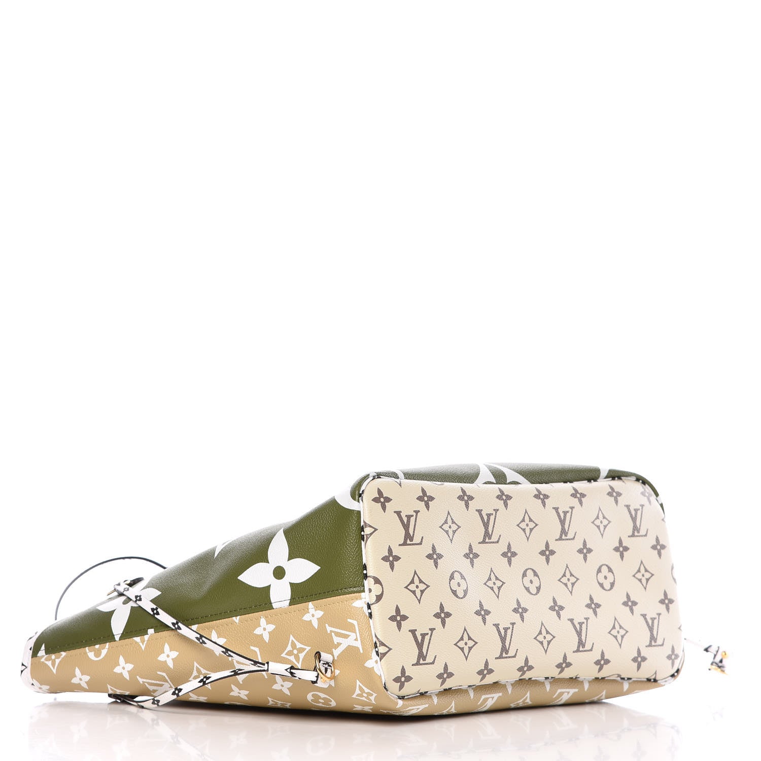 Louis Vuitton Monogram Giant Neverfull MM Kaki 4 of 10