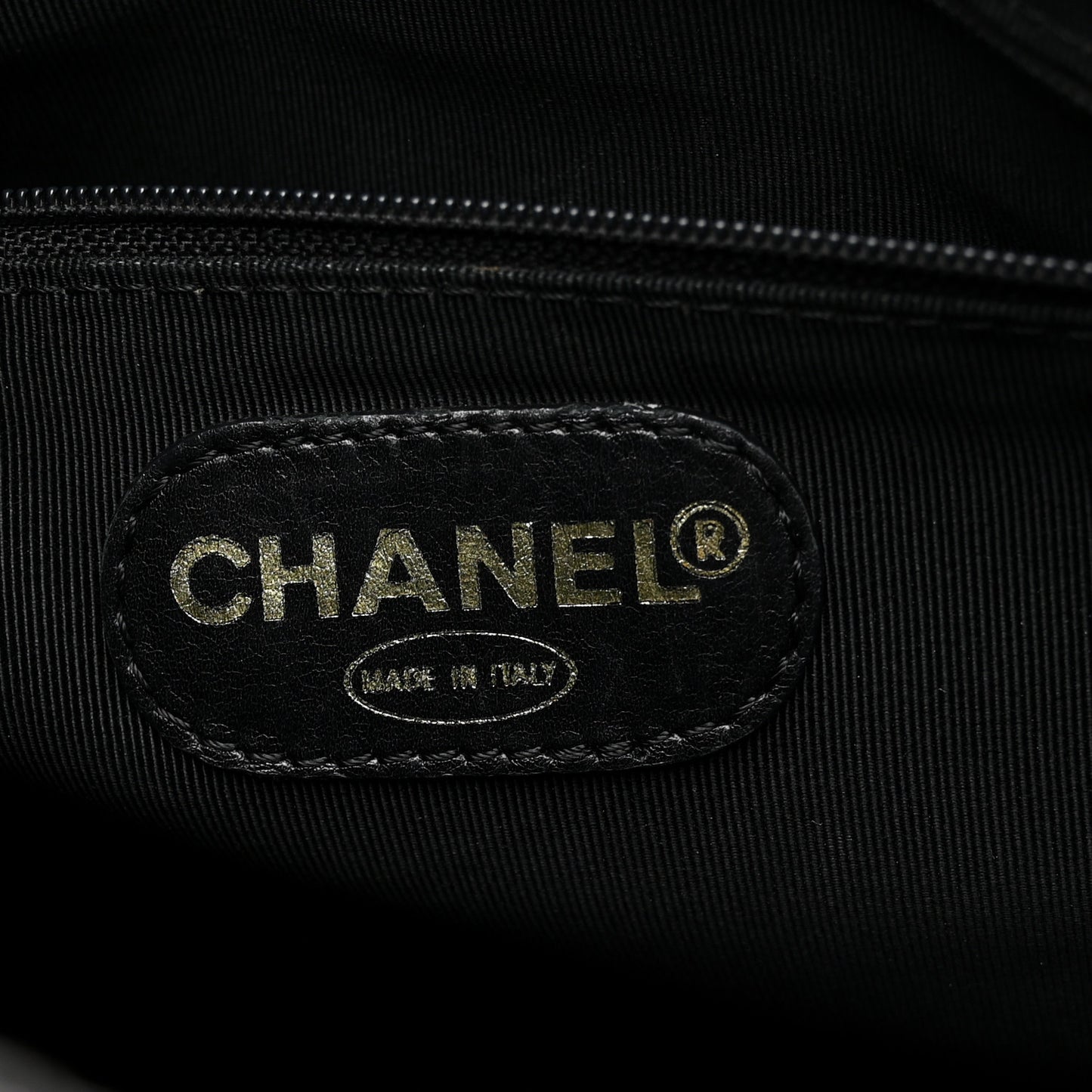 Caviar Shoulder Bag Black