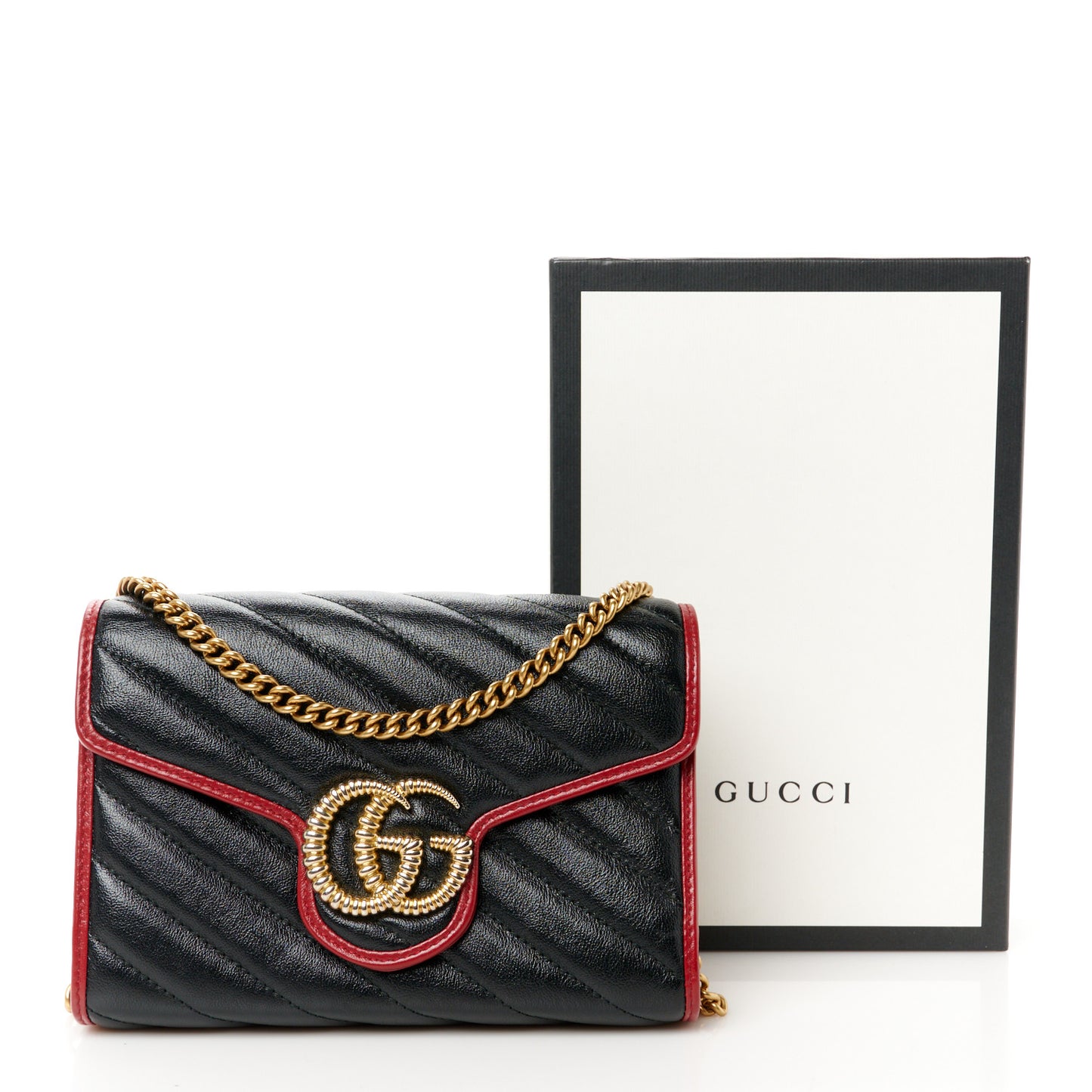 Vintage Effect Calfskin Matelasse Diagonal Torchon GG Marmont Chain Wallet Black Romantic Cherry