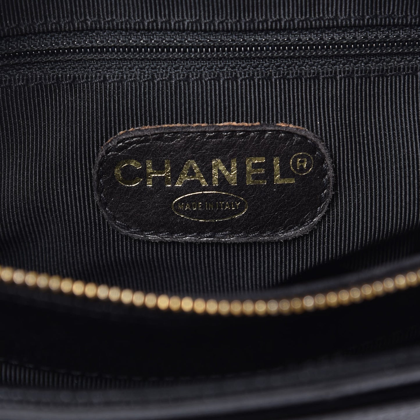 Caviar Embroidered Logo Shoulder Bag Black