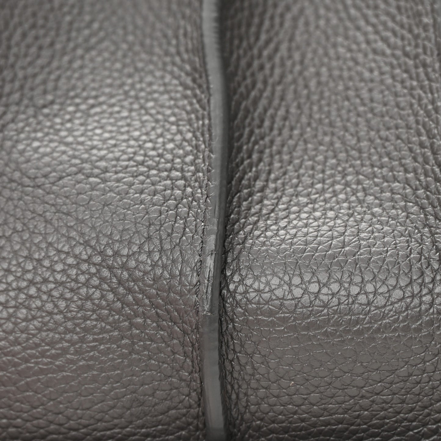 Grained Calfskin Small Supple Sac De Jour Fog