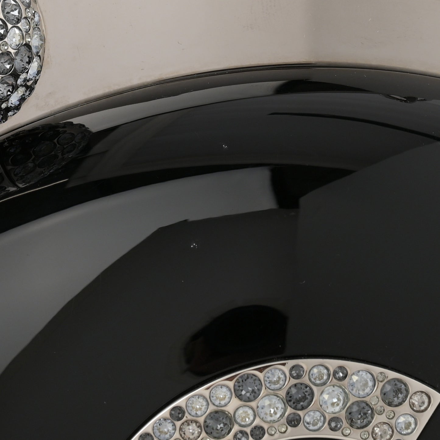 Resin Crystal CC Evening On The Moon Minaudiere Black