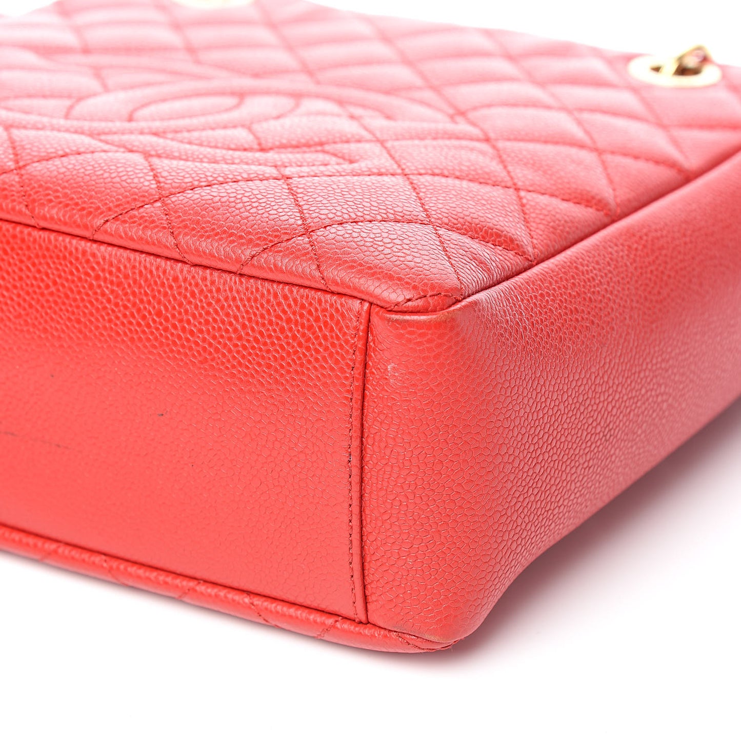 Caviar Quilted Petit Shopping Tote PST Red