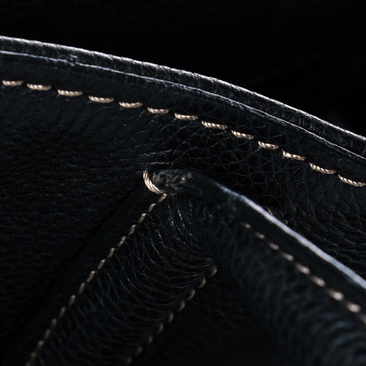 Pebbled Calfskin Skull Padlock Tote Black Navy Red Green