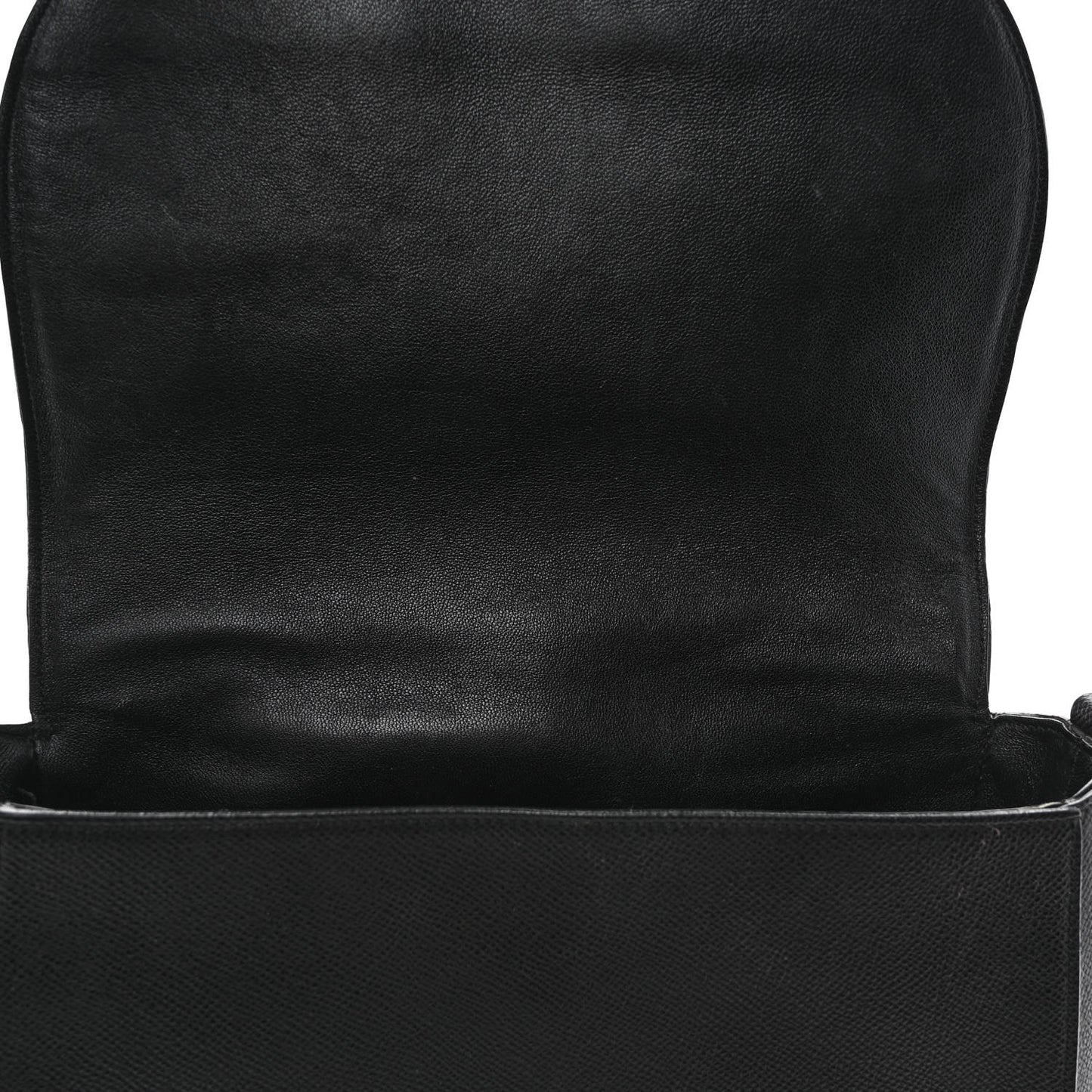 Grained Calfskin Medium Trotteur Black
