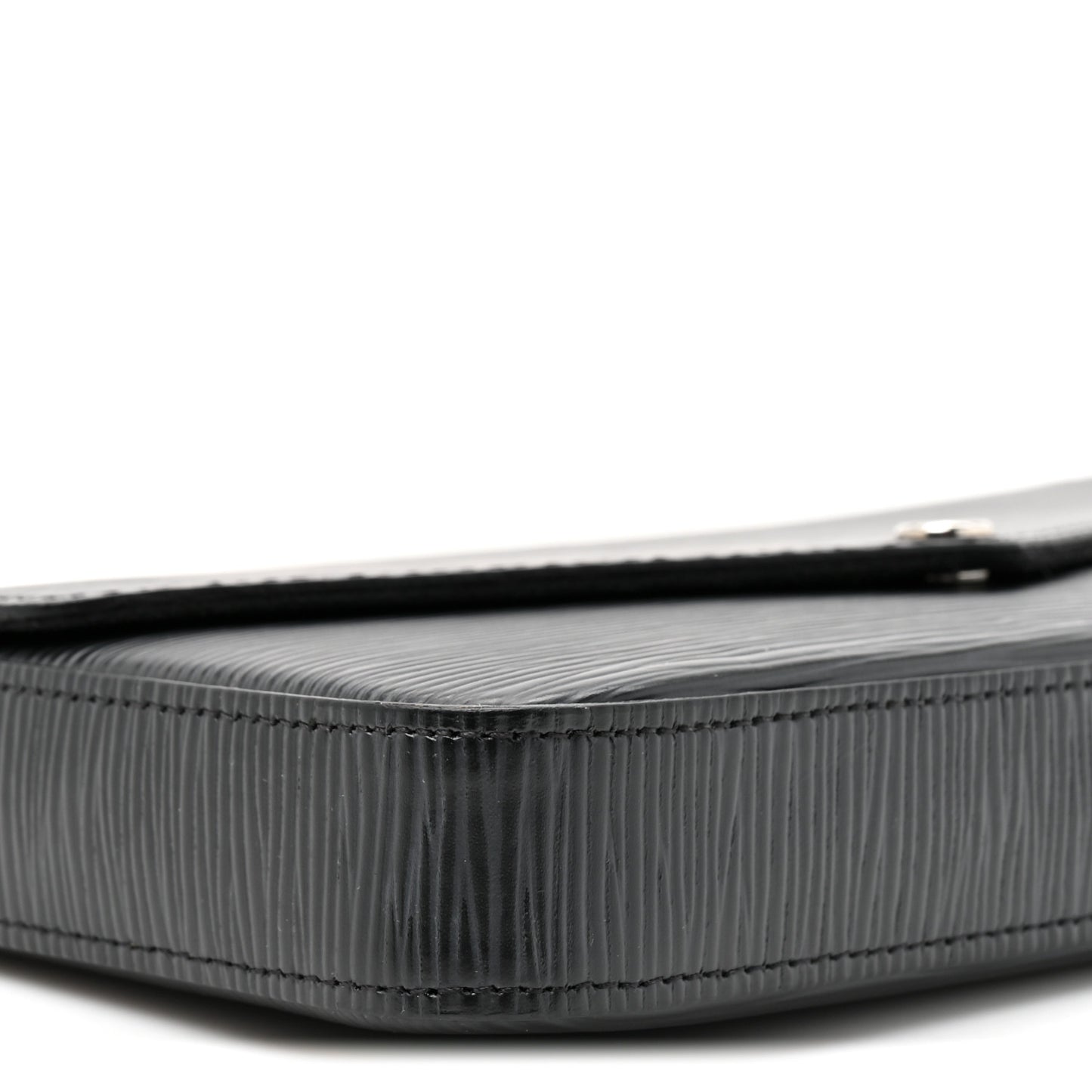 Epi Pochette Felicie Black