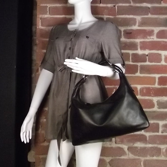 Leather Medium Horsebit Chain Hobo Black