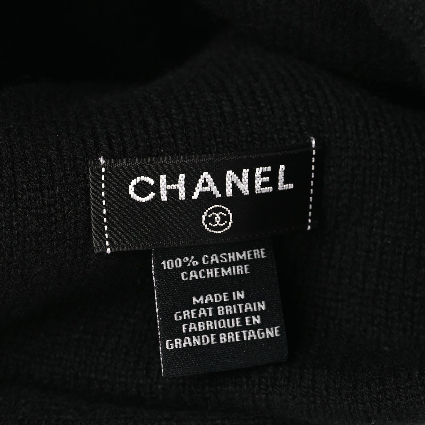 Cashmere Logo Beanie Hat Black White