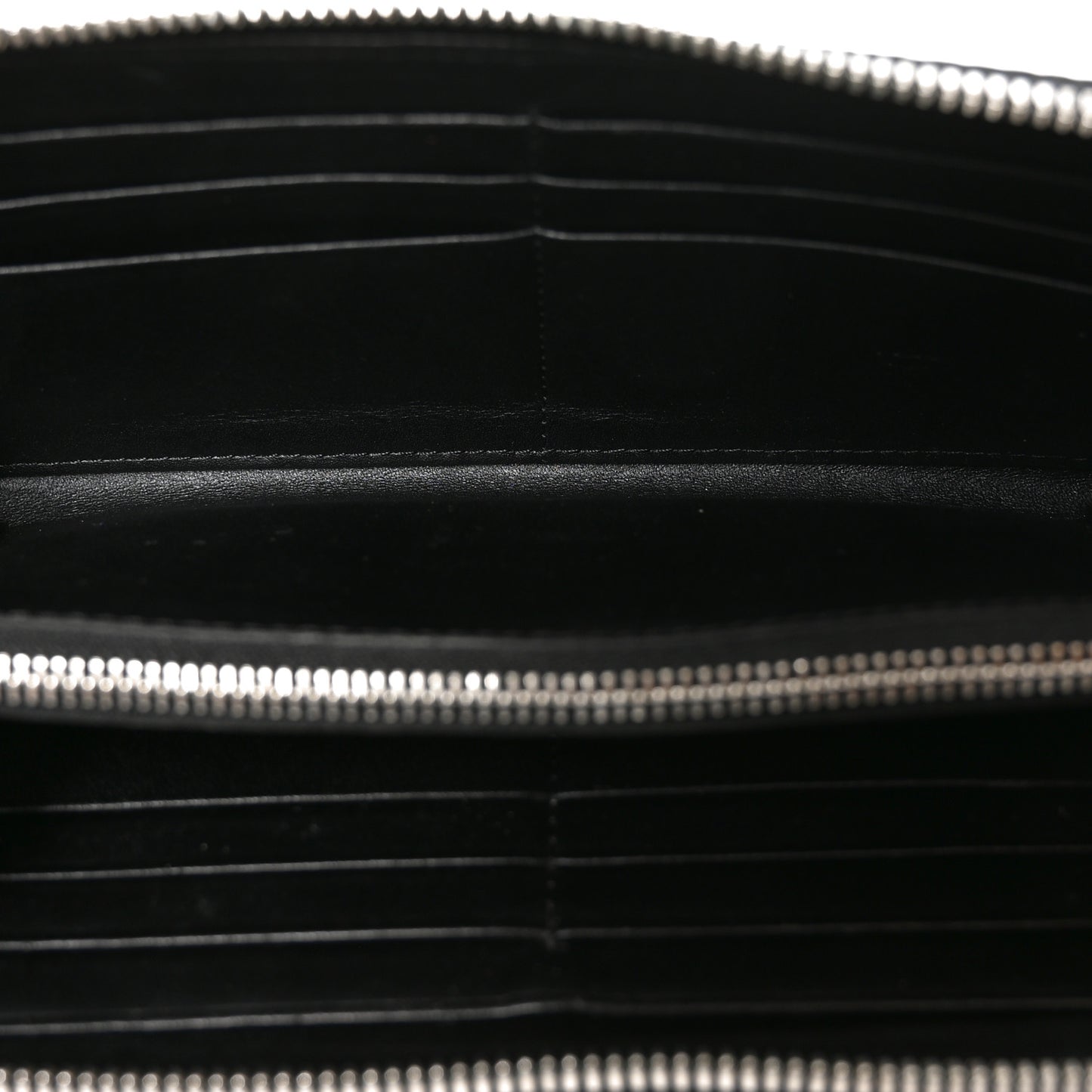 Visetos Large Zip Around Wallet Black