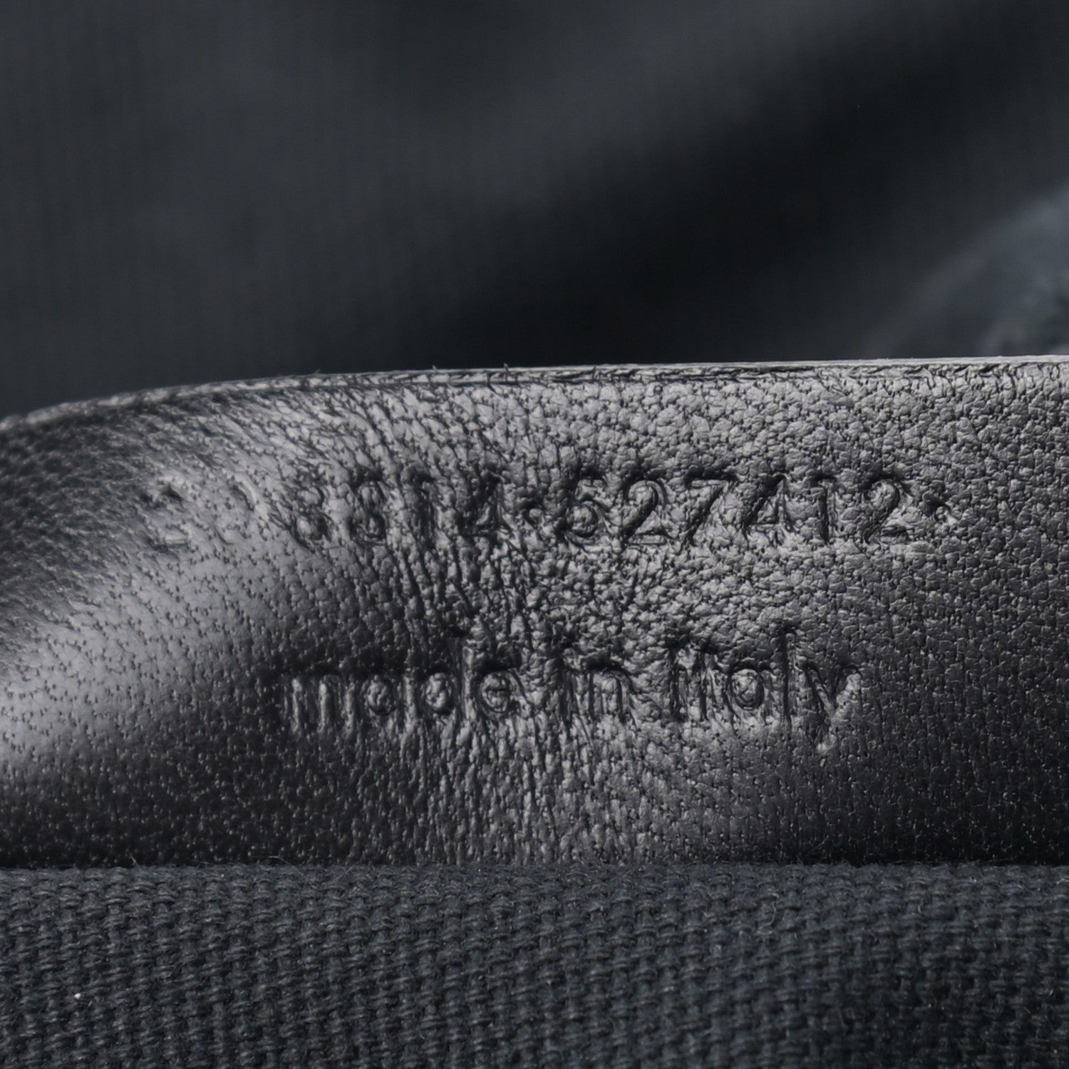 Saint Laurent Pebbled Lambskin Medium Easy Sac Navy 7 of 16