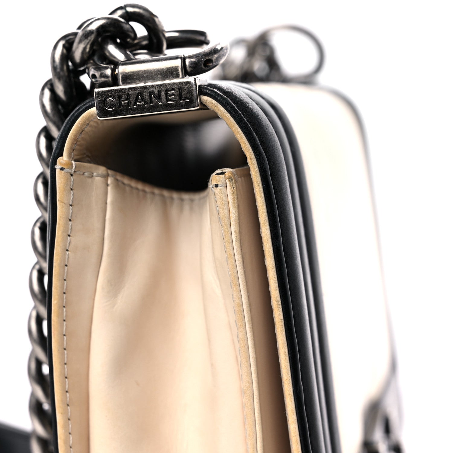 Chanel Glazed Calfskin Medium Boy Flap White Black 20 of 29