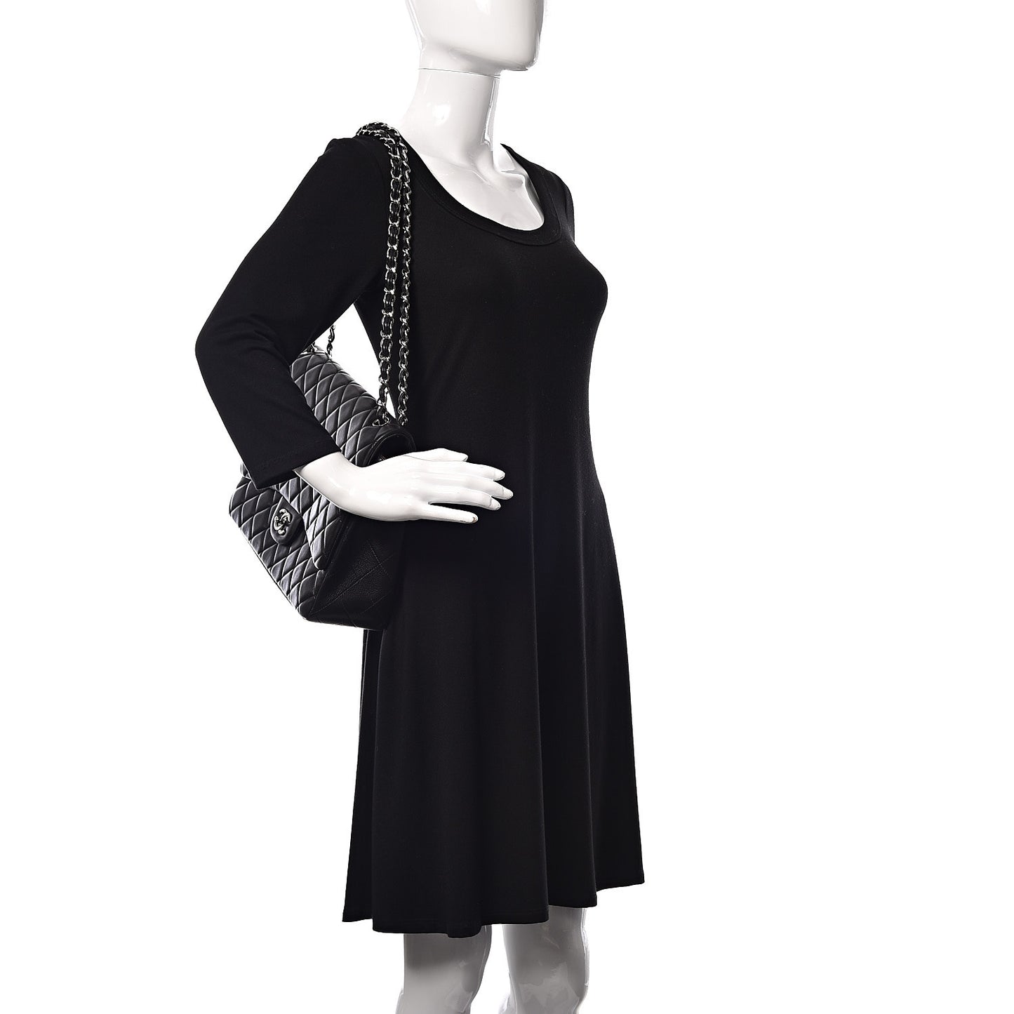 Lambskin Quilted Maxi Single Flap Black