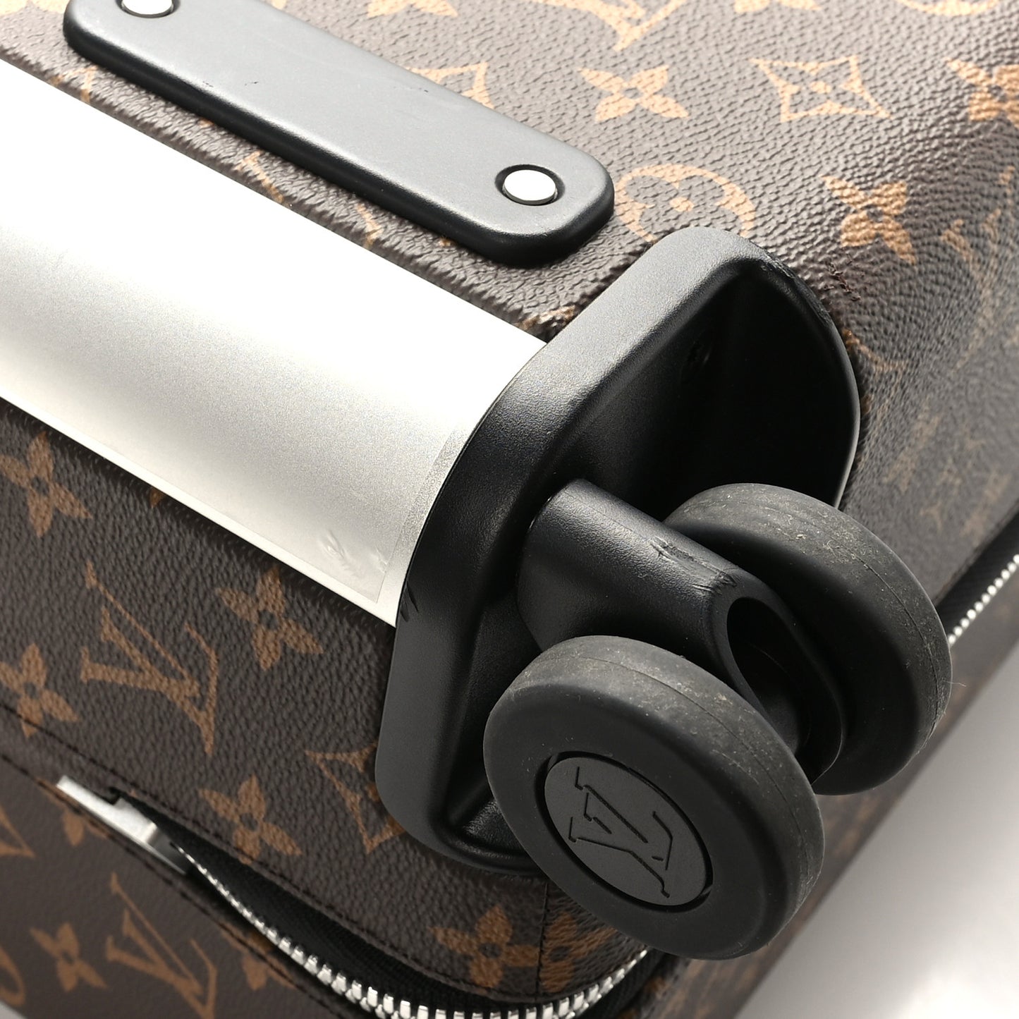 Monogram Horizon 55 Black
