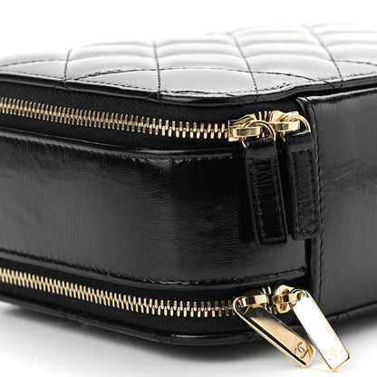 Chanel Shiny Lambskin Quilted CC Vanity Case Black 11 of 12