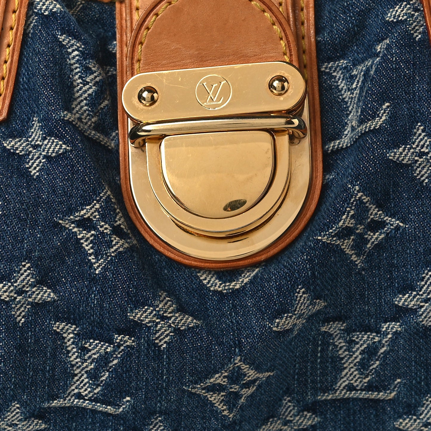 Monogram Denim Pleaty Blue