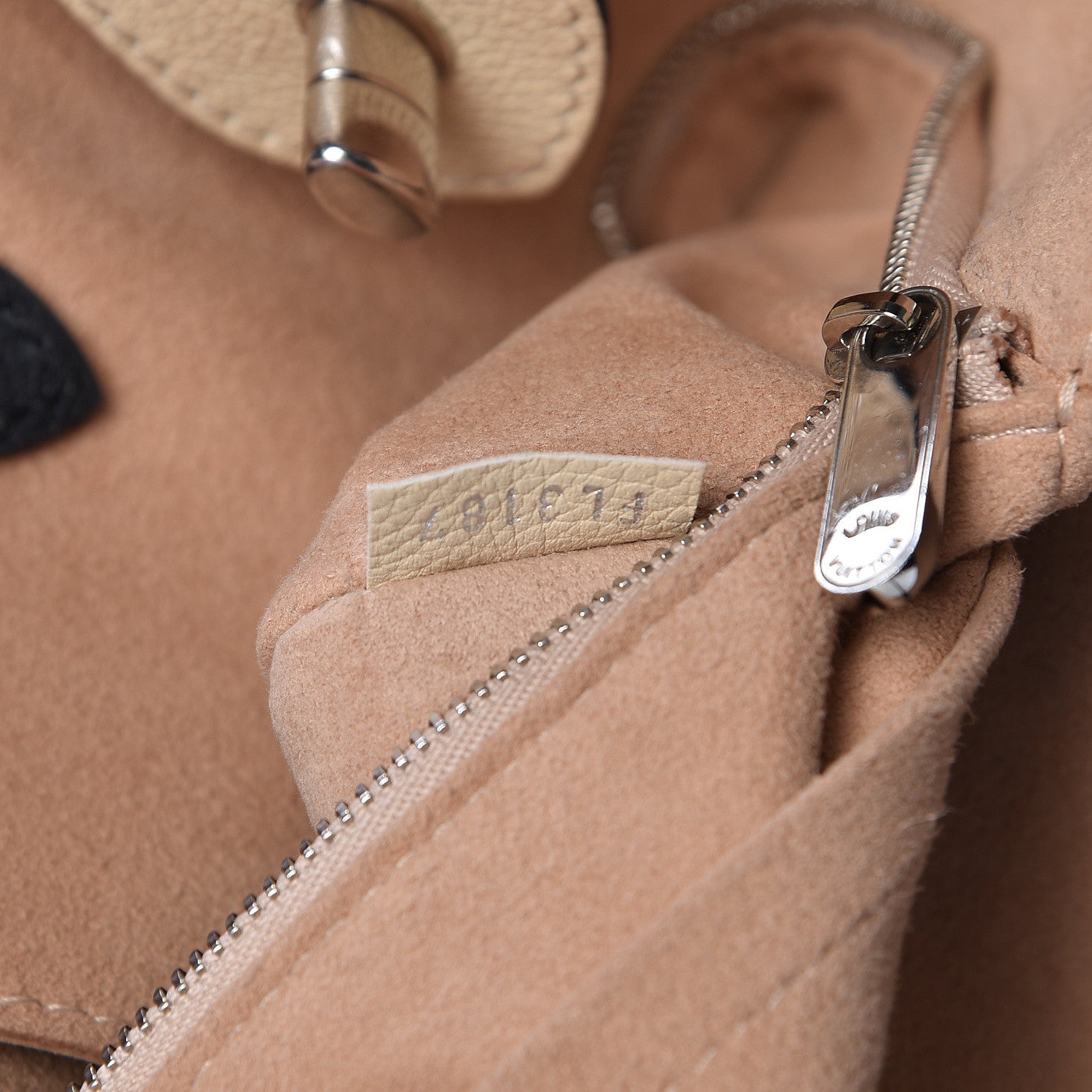 Louis Vuitton Calfskin Lockme Cabas Vanille Black 7 of 18