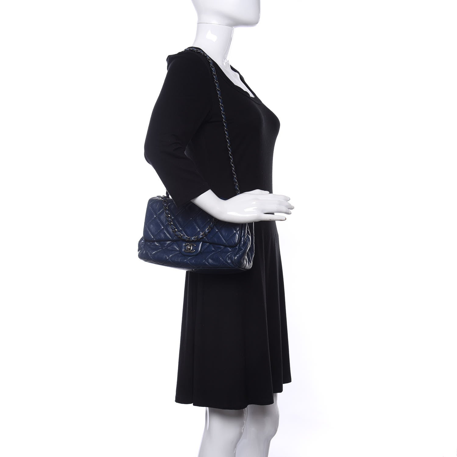 Chanel Glazed Calfskin Quilted Medium Coco Soft Flap Navy 2 of 8