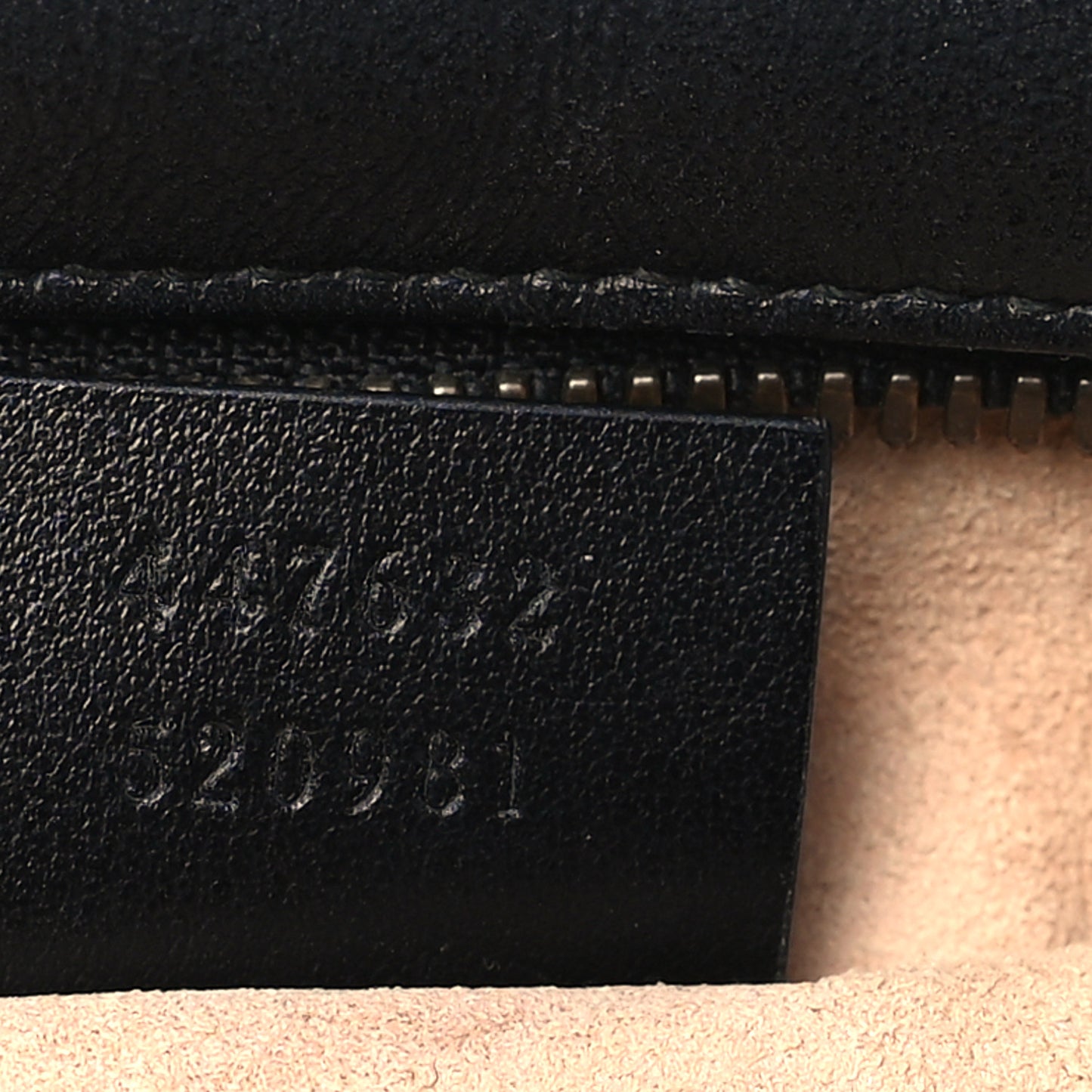Calfskin Matelasse Small GG Marmont Chain Shoulder Bag Black