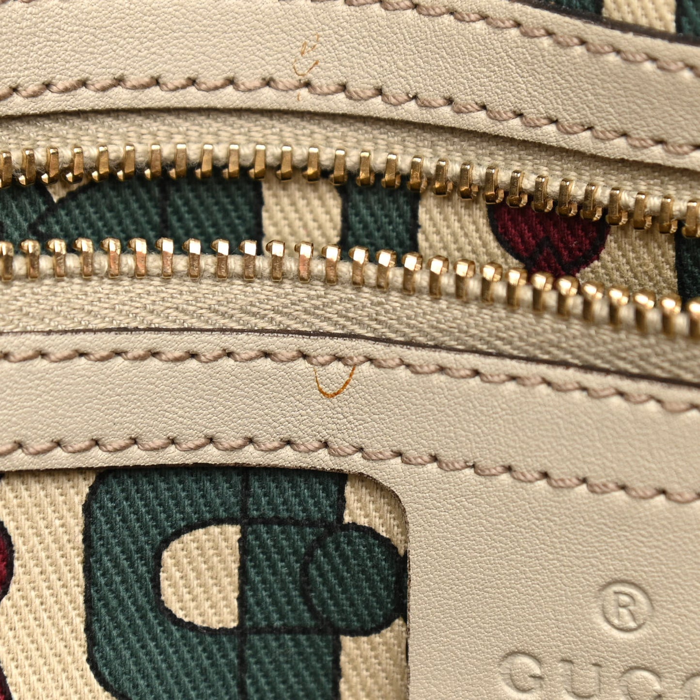 Guccissima Small Pelham Shoulder Bag Off White