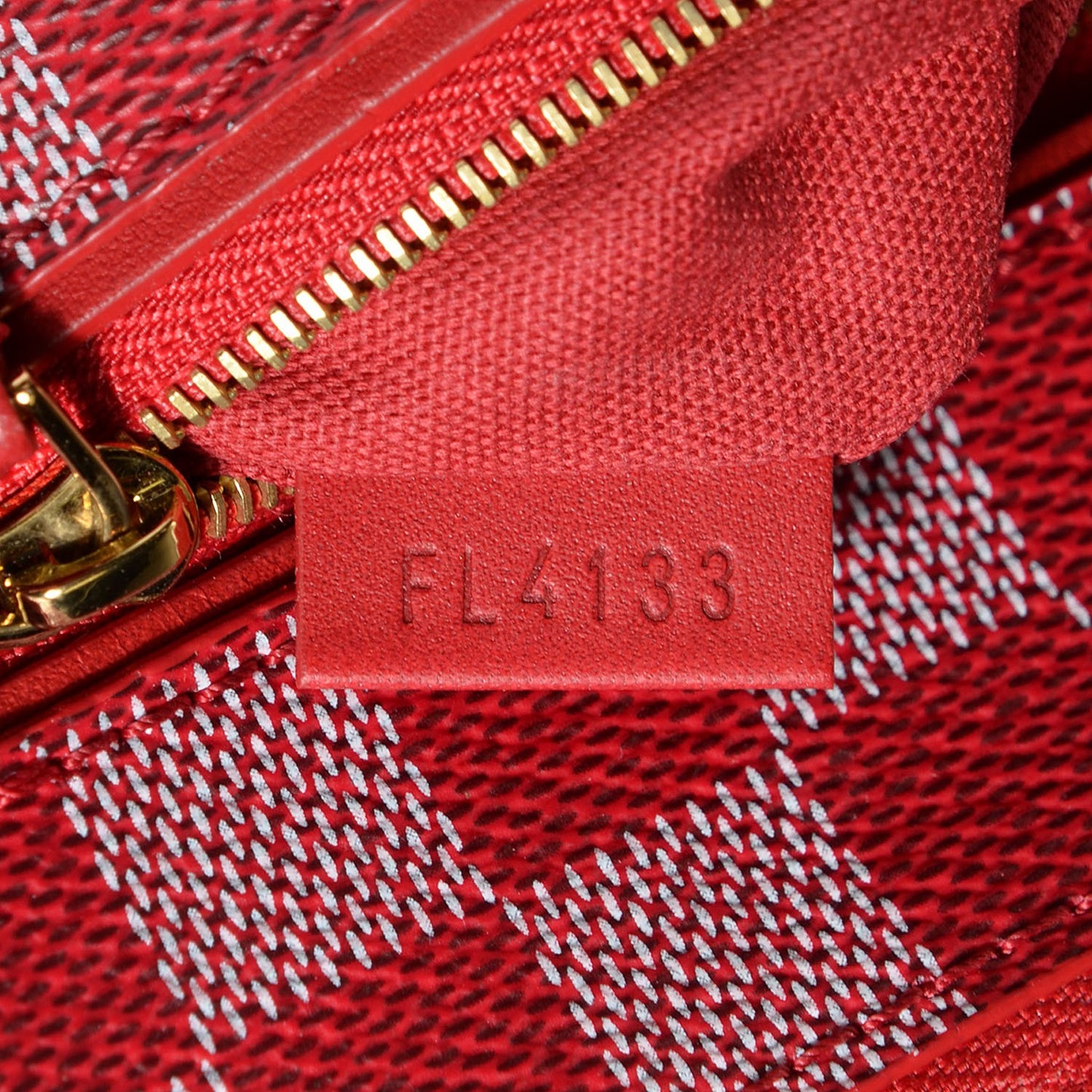 Damier Couleurs Modul Carmine
