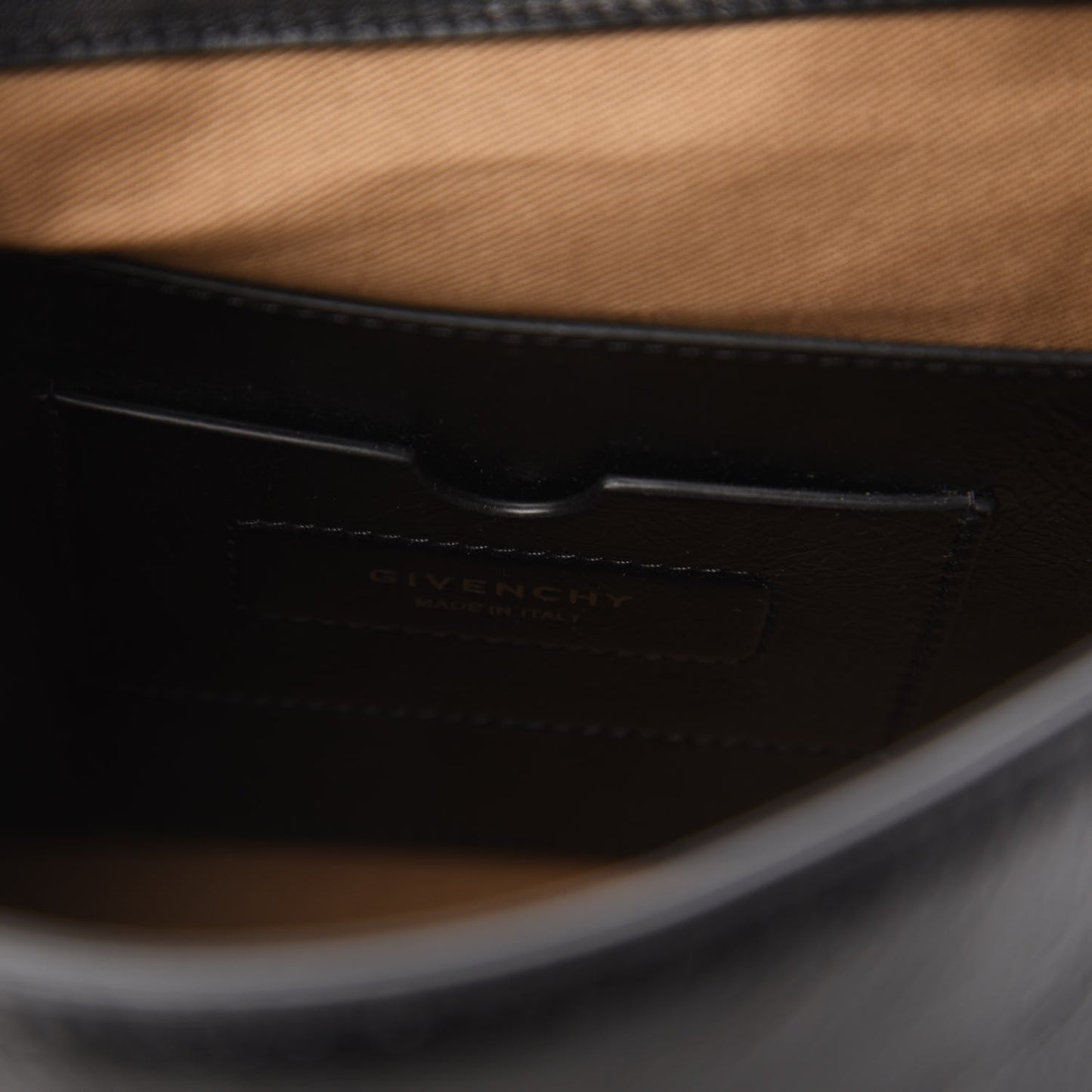 Creased Patent Calfskin Medium ID Flap Black