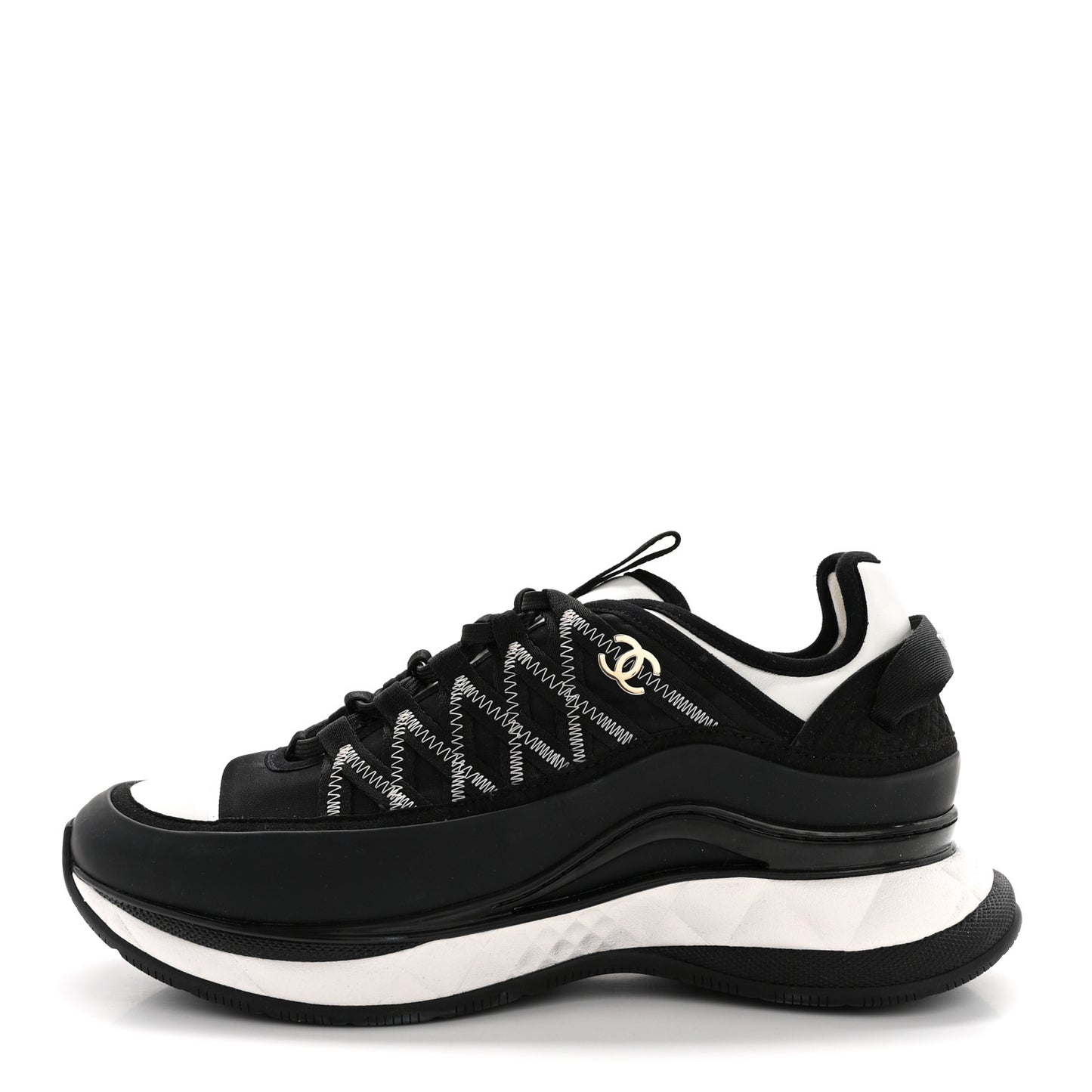 Mixed Fibers Suede Calfskin CC Sneakers 40 White Black