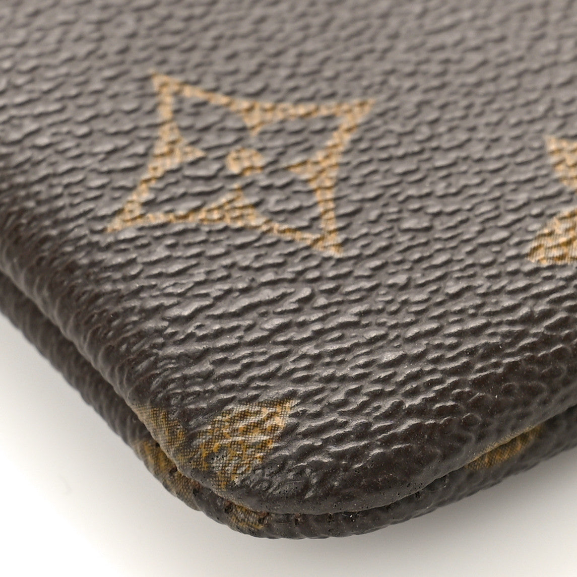 Louis Vuitton Monogram Key Pouch 7 of 10